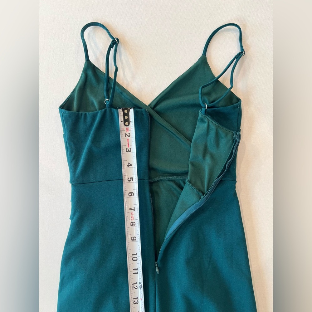Lulu's Fitted Teal Emerald Green Mid Length Dress Straps Side Slit Extra Small - Picture 8 of 13